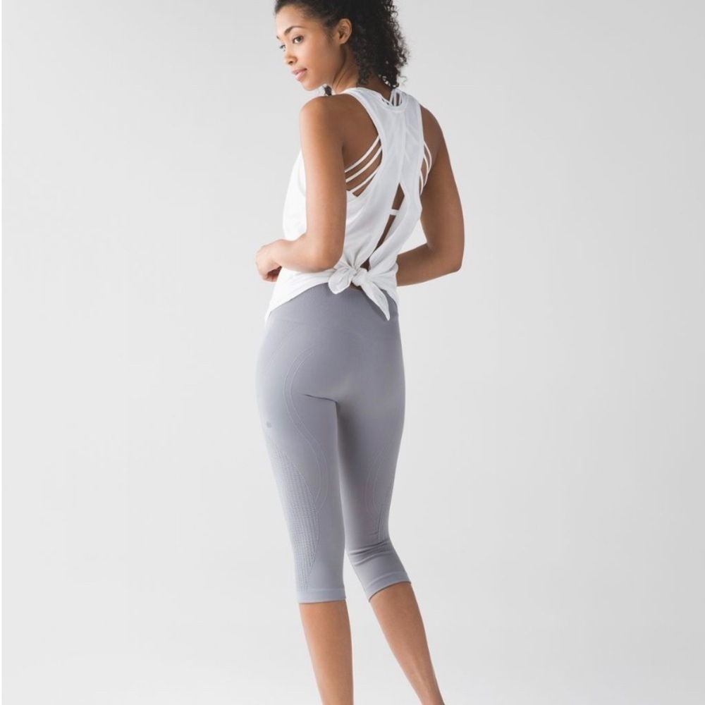Lululemon Flow & Go Crop leggings Size 6